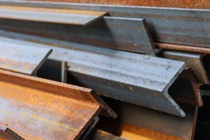 Балка двутавровая БУ №20x9м — Балка двутавровая БУ 25Б2 — фото